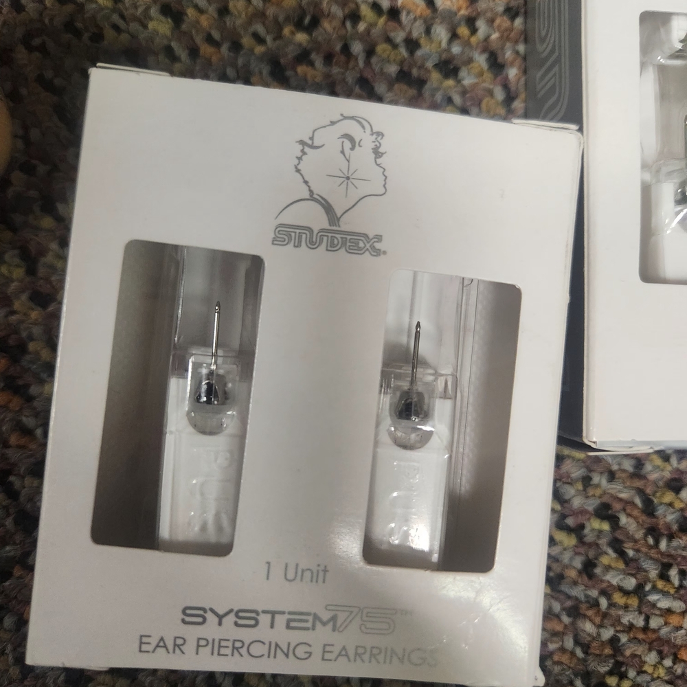 Studex System75 Ear Piercing Earrings Set Of 5   VL